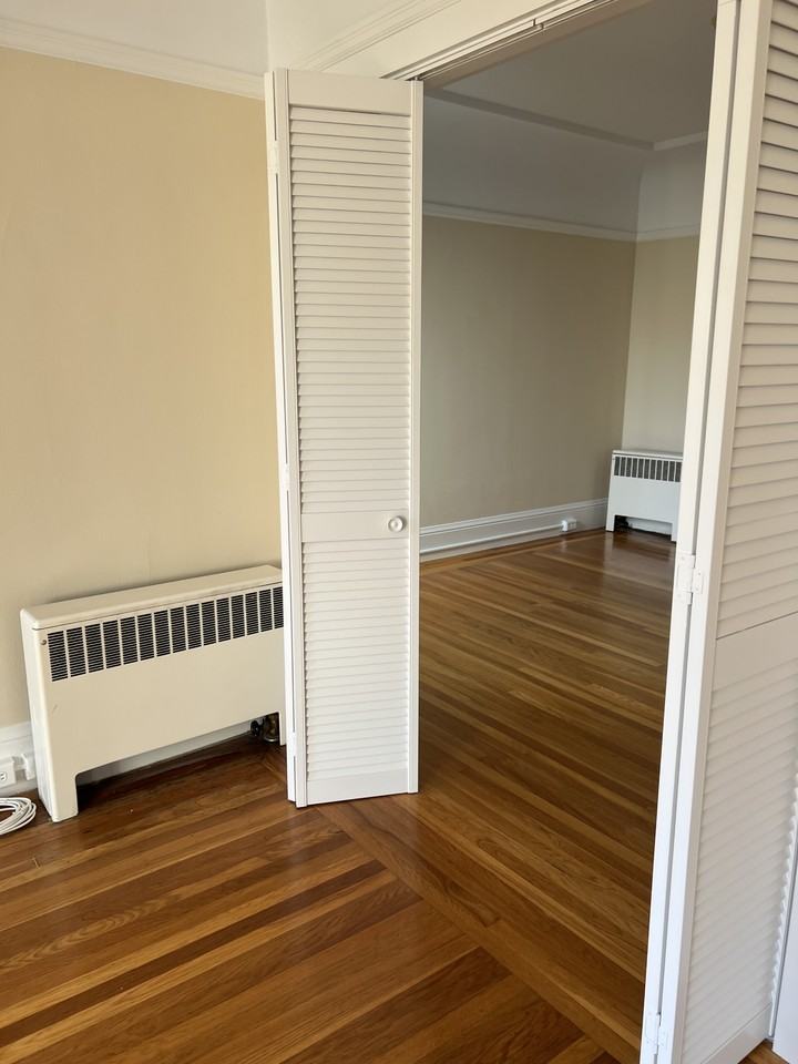 3336 Octavia St #4 - Photo 4 of 21