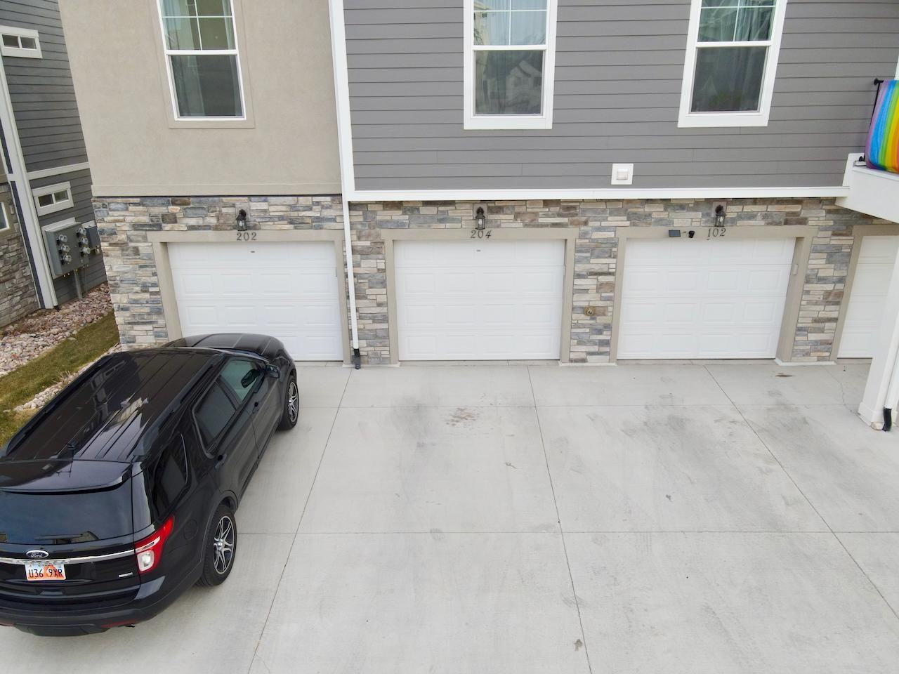 1342 N 3650 W - Valdez - Photo 4 of 10