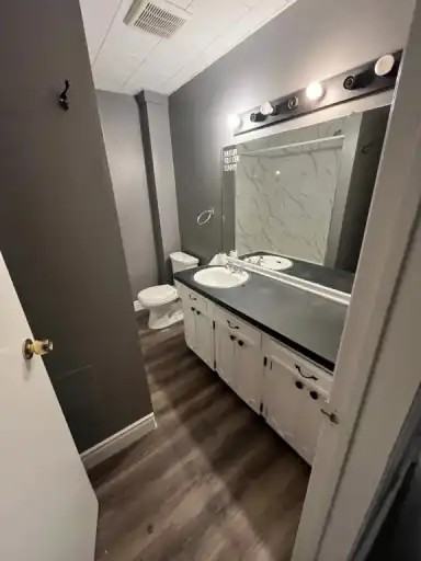 33 Forsythe St - Photo 4 of 7