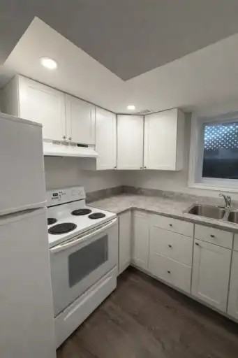 780 Mona Dr #2 - Photo 5 of 12