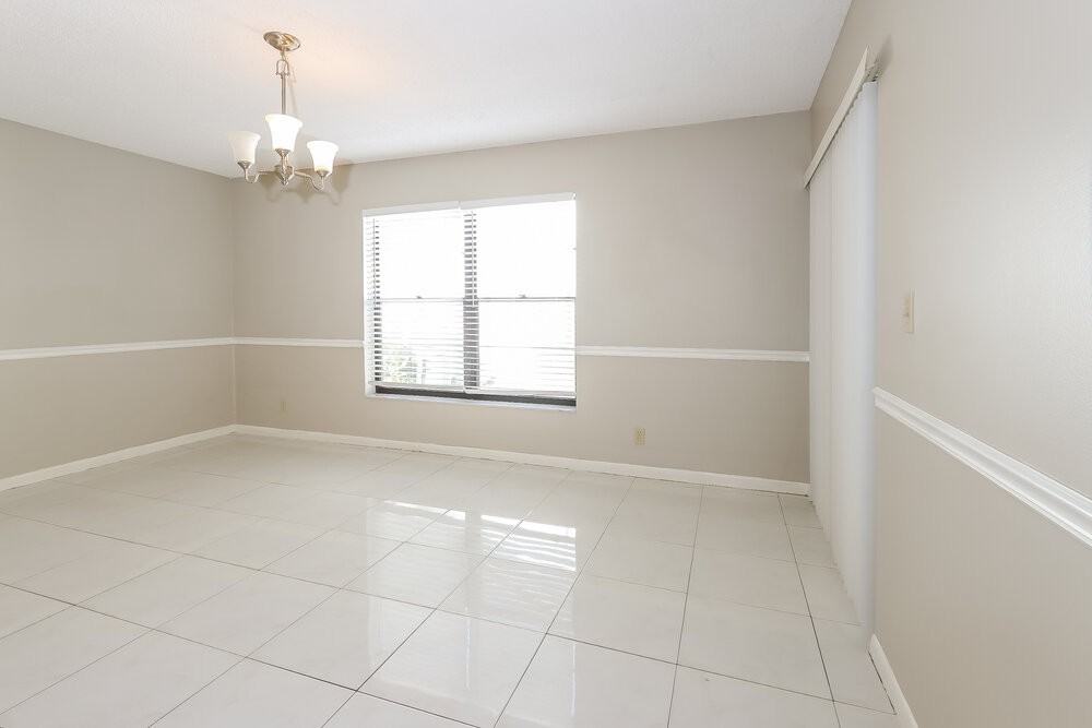 7584 Silver Woods Ct - Photo 7 of 15