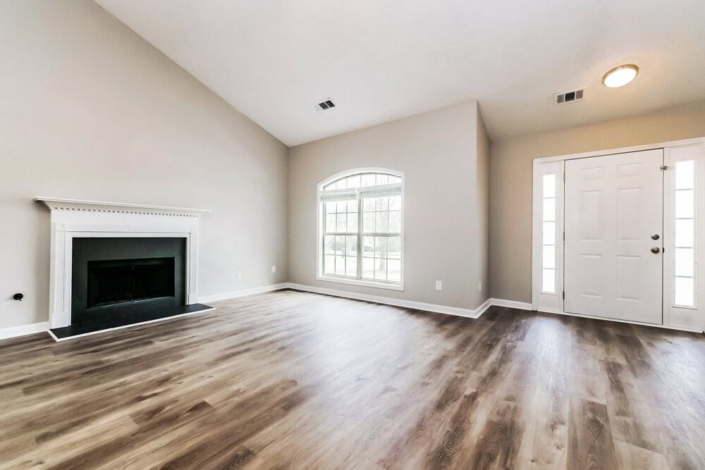 192 River View Ct - Photo 5 of 16