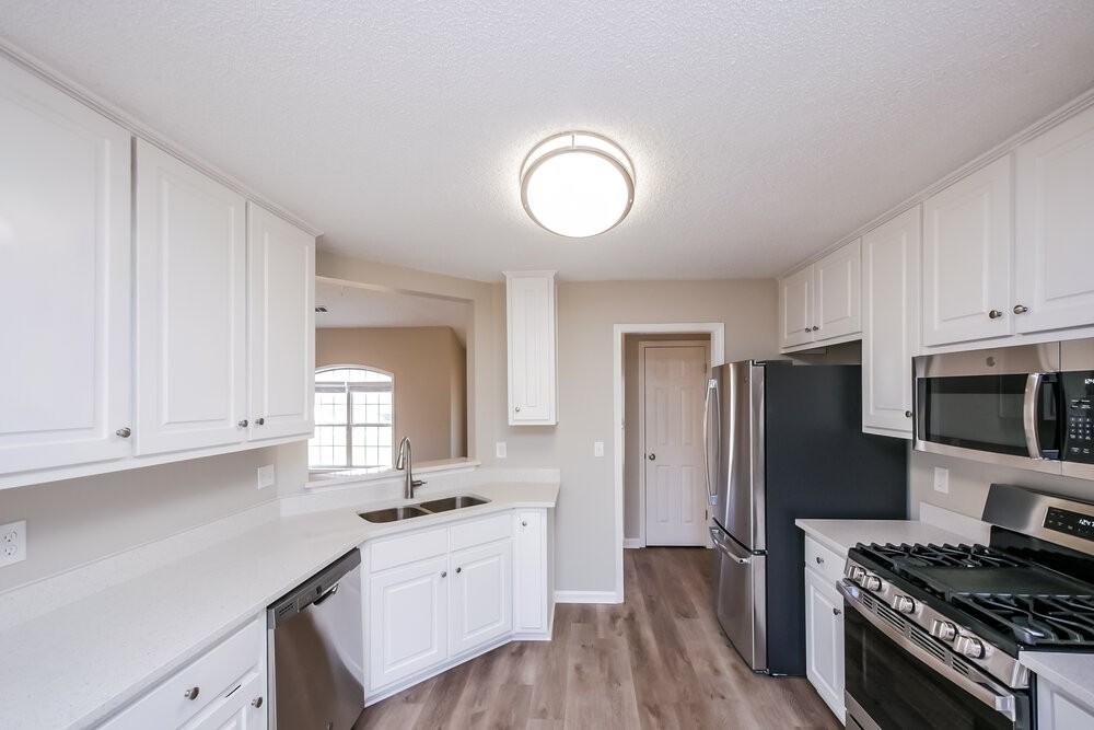 192 River View Ct - Photo 7 of 16