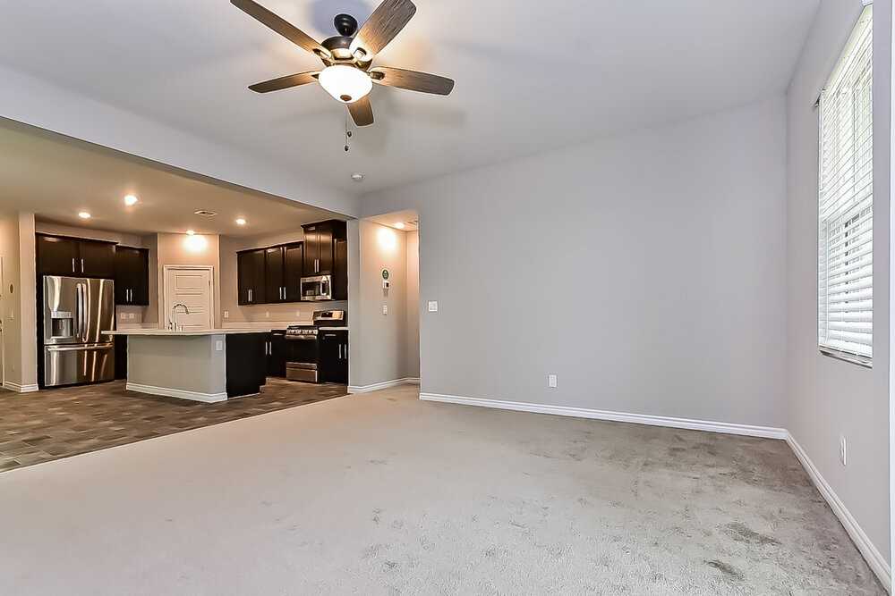 4340 Latitude Valley Ct - Photo 5 of 17