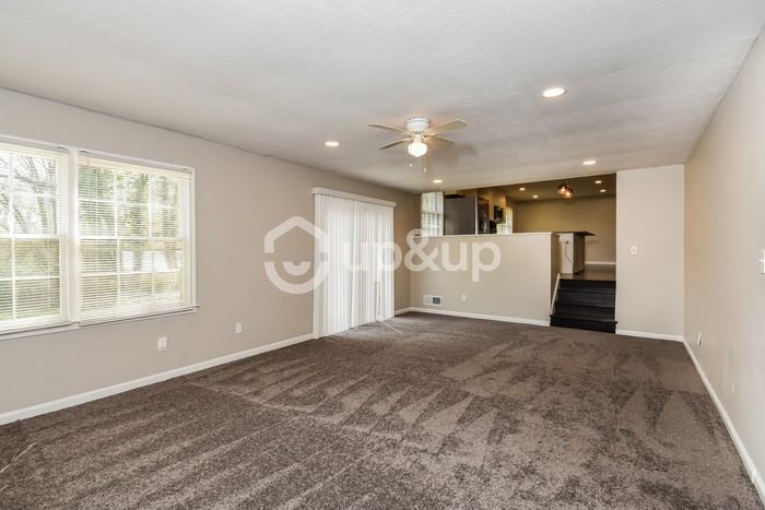 4503 Dorset Cir - Photo 6 of 16