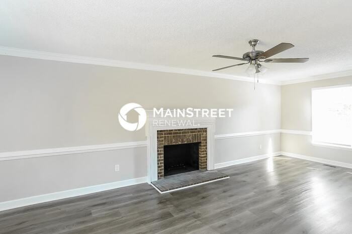 696 Journey St Sw - Photo 4 of 17