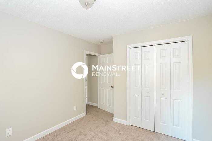 696 Journey St Sw - Photo 6 of 17