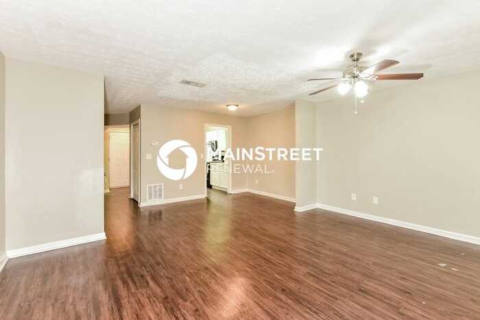 5963 Sherwood Trce - Photo 3 of 14