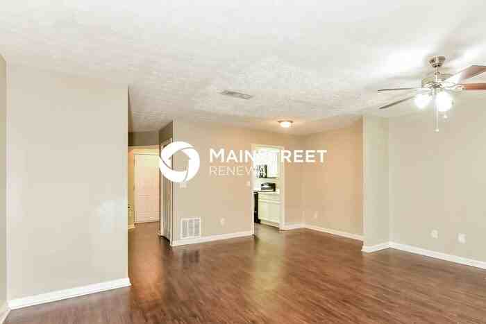 5963 Sherwood Trce - Photo 4 of 14