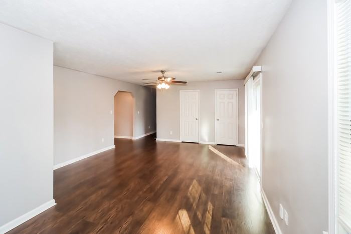 2887 Botany Dr - Photo 5 of 17