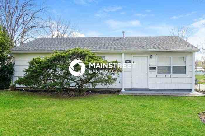 9613 El Prado St - Photo 3 of 16