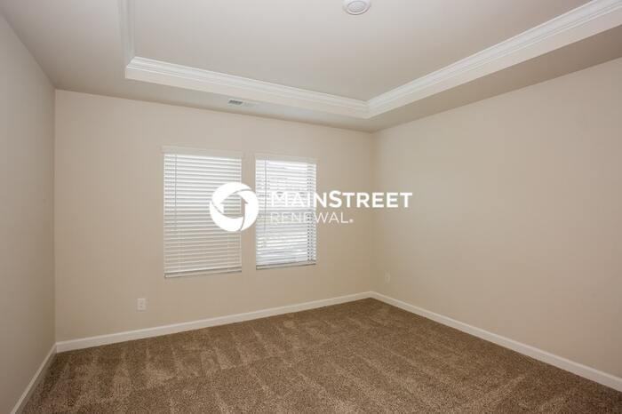 4015 Honey Locust Dr - Photo 7 of 15