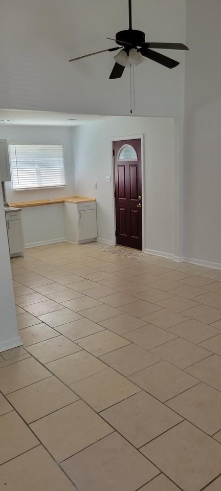 3813 E 13th Ave - Photo 6 of 7