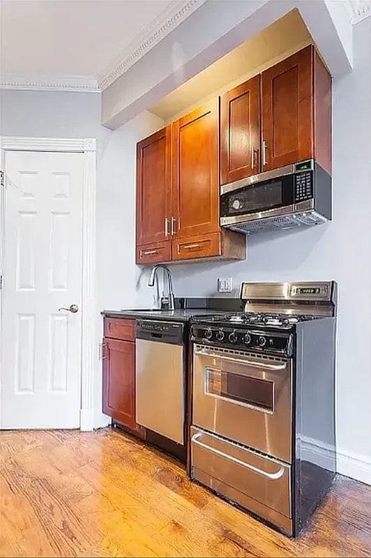 722 10th Ave #3D - Photo 5 of 6