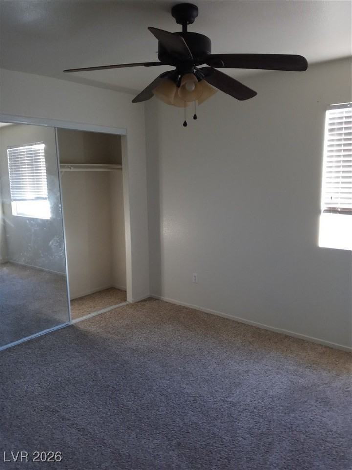 1432 Evening Song Ave - Photo 4 of 14