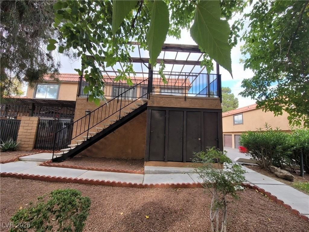 241 Misty Isle Ln #D - Photo 2 of 50