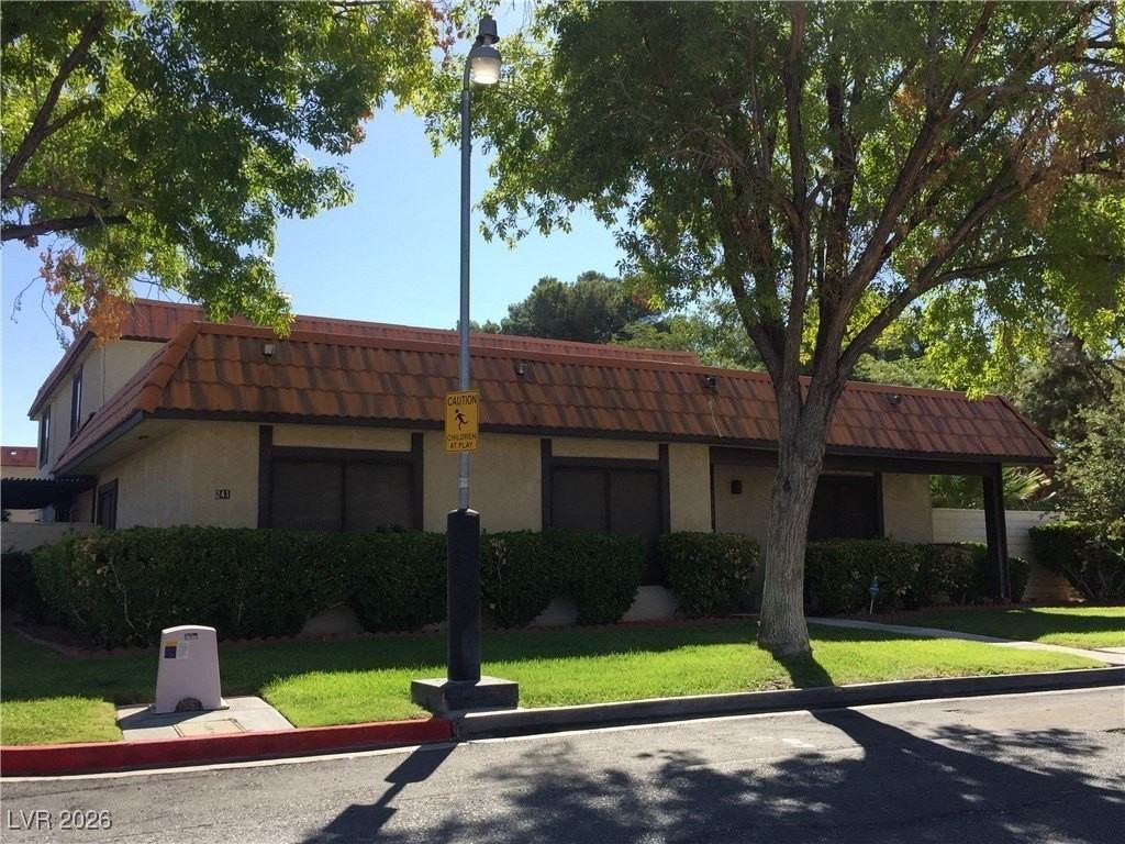 241 Misty Isle Ln #D - Photo 4 of 50