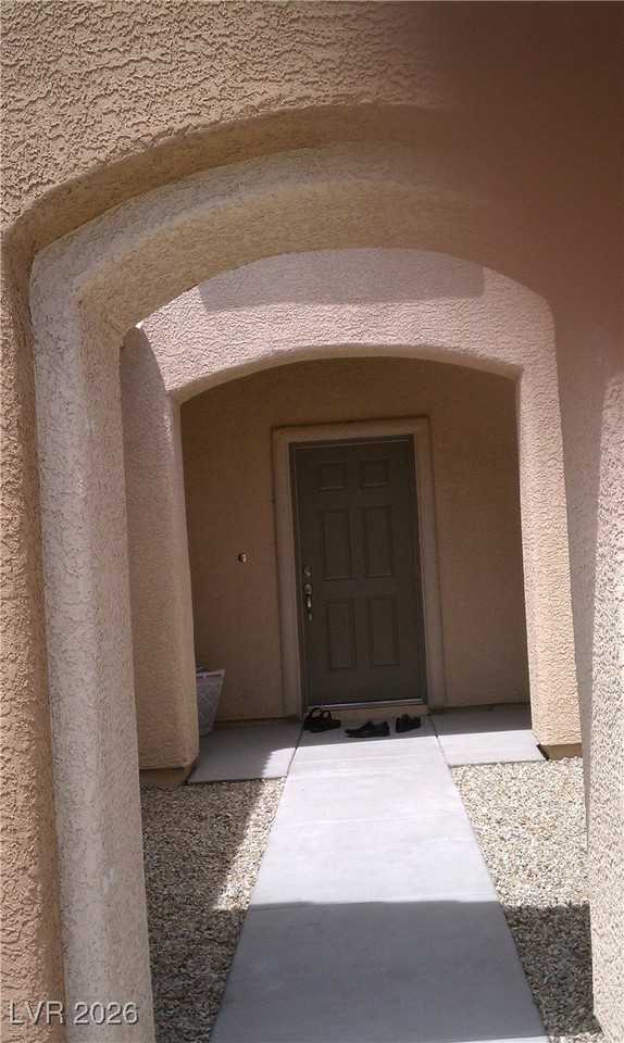 5493 Ovando Way - Photo 3 of 29