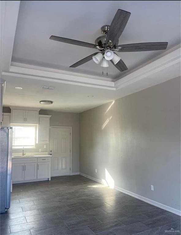 507 E Ricky Crossland Ave Unit 3 #3 - Photo 4 of 11