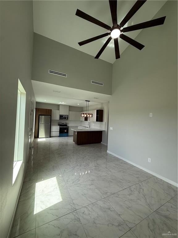 705 Pedro St Apt 3 #3 - Photo 3 of 16