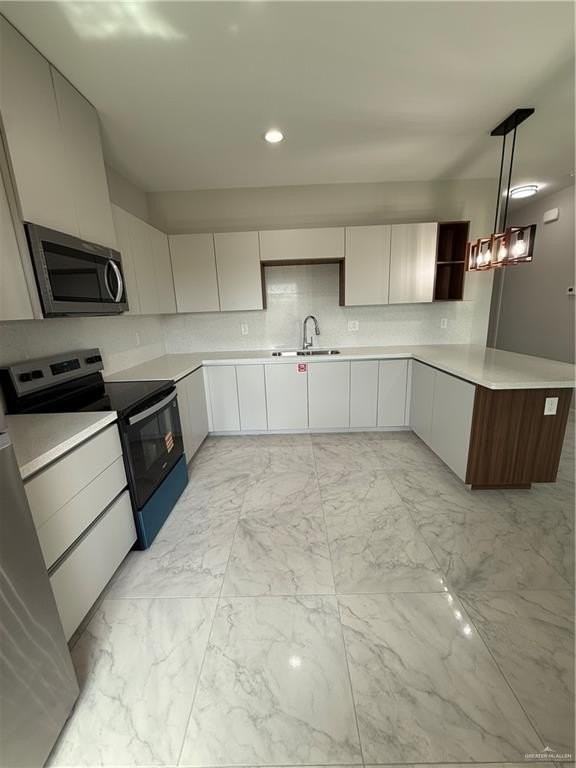 705 Pedro St Apt 3 #3 - Photo 5 of 16