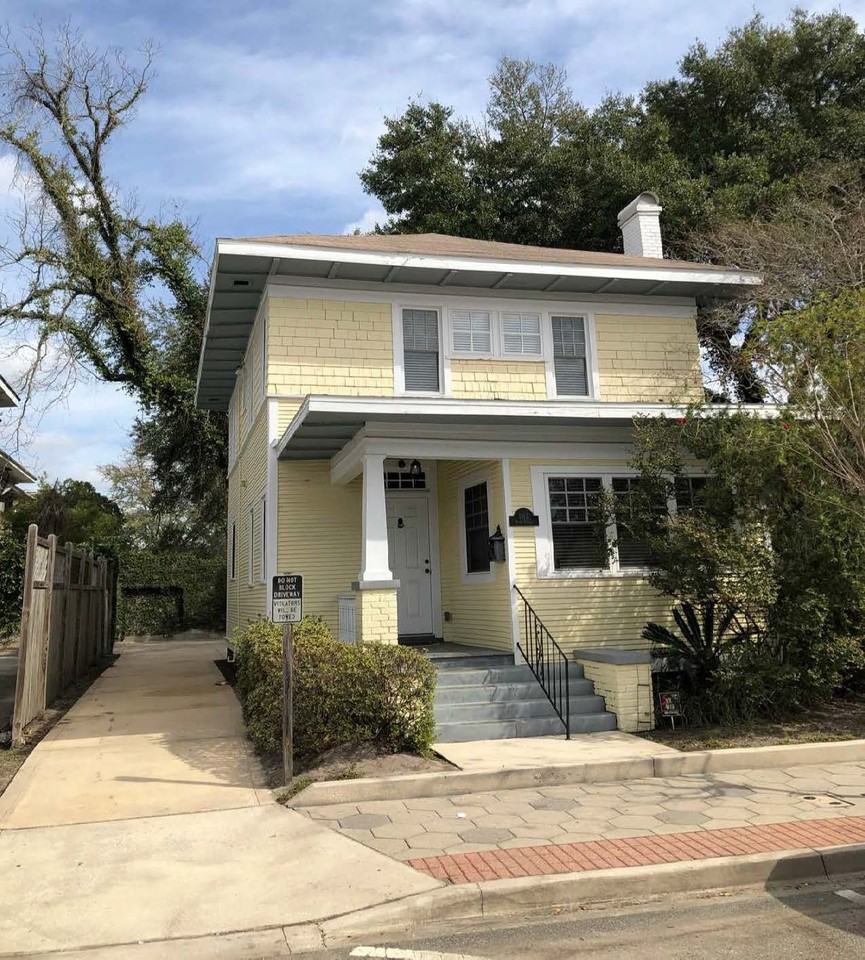 1613 King St #1613 - Photo 2 of 2