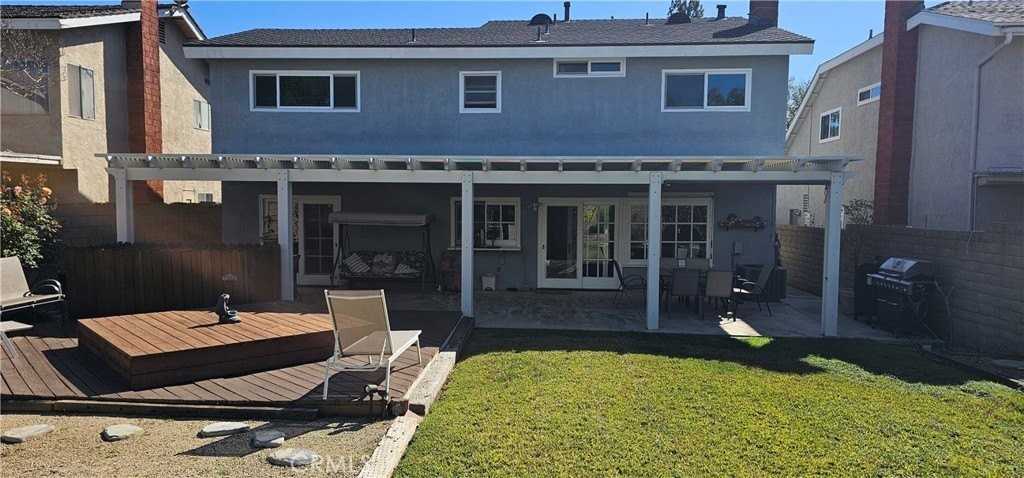 8125 E Woodsboro Ave - Photo 7 of 29