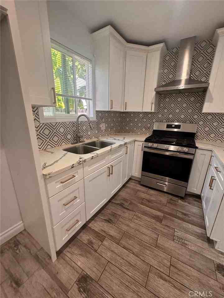 12340 Orange Dr - Photo 5 of 24