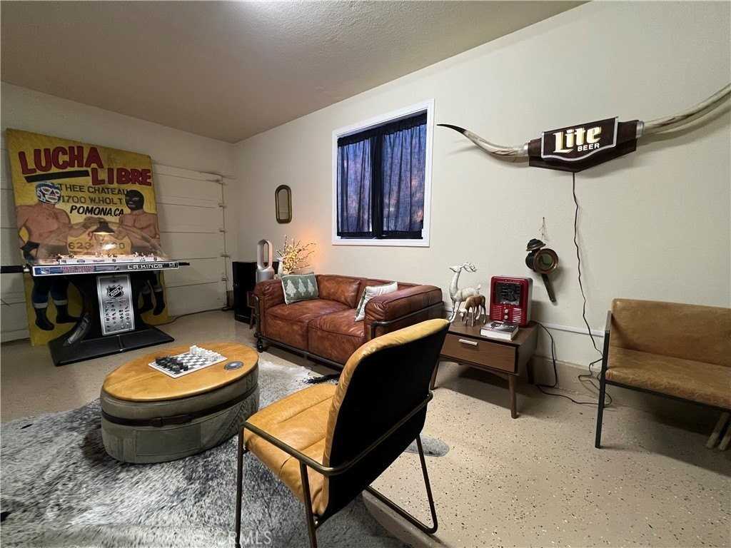 145 Pinon Pl - Photo 4 of 38