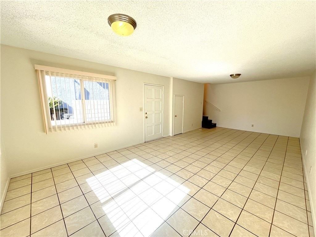 6043 Quinn St #A - Photo 4 of 17