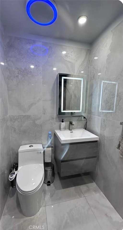 12838 Kling 1/2 - Photo 7 of 9