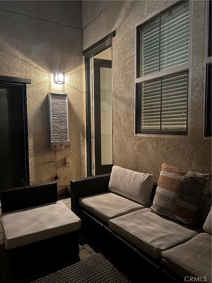 20387 Pienza Ln - Photo 5 of 5