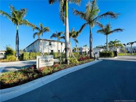 featured image of 3913 Se Mentmore Ln