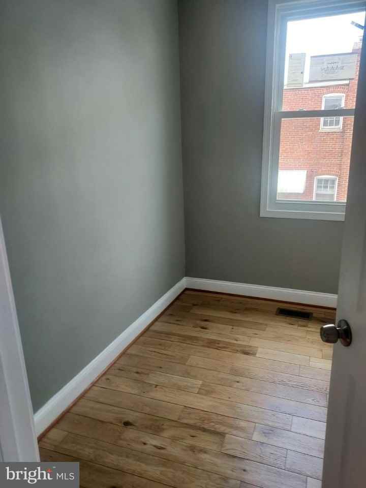 619 Sheridan St Nw - Photo 6 of 24