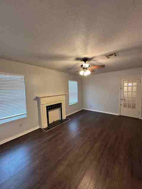 2132 Northeast 19th Street - Photo 4 of 13