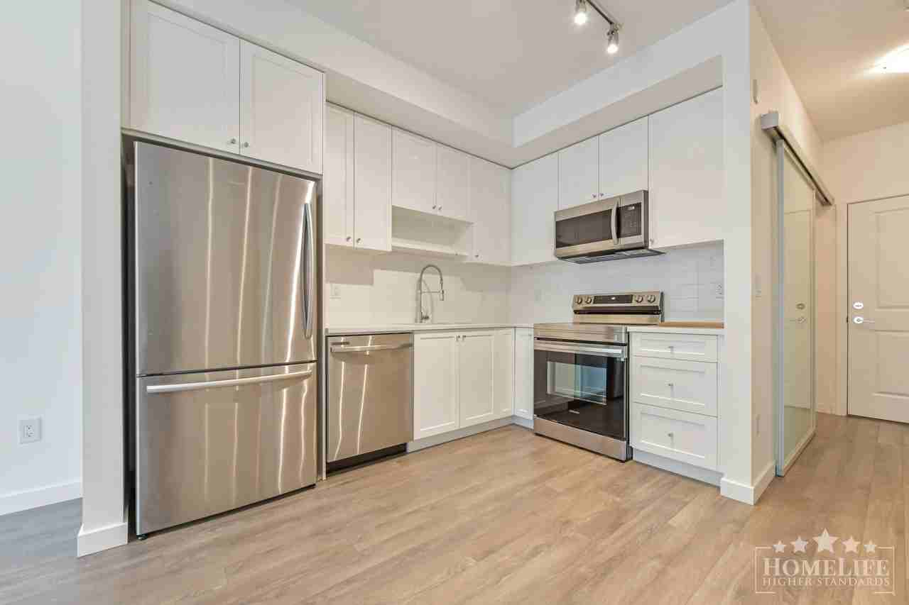 15835 85 Ave - Photo 4 of 16