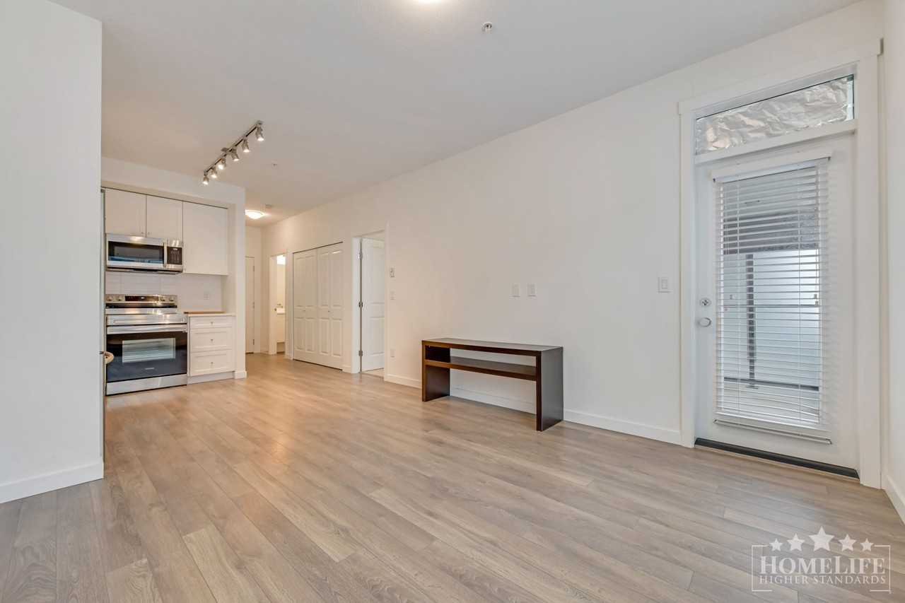 15835 85 Ave - Photo 7 of 16