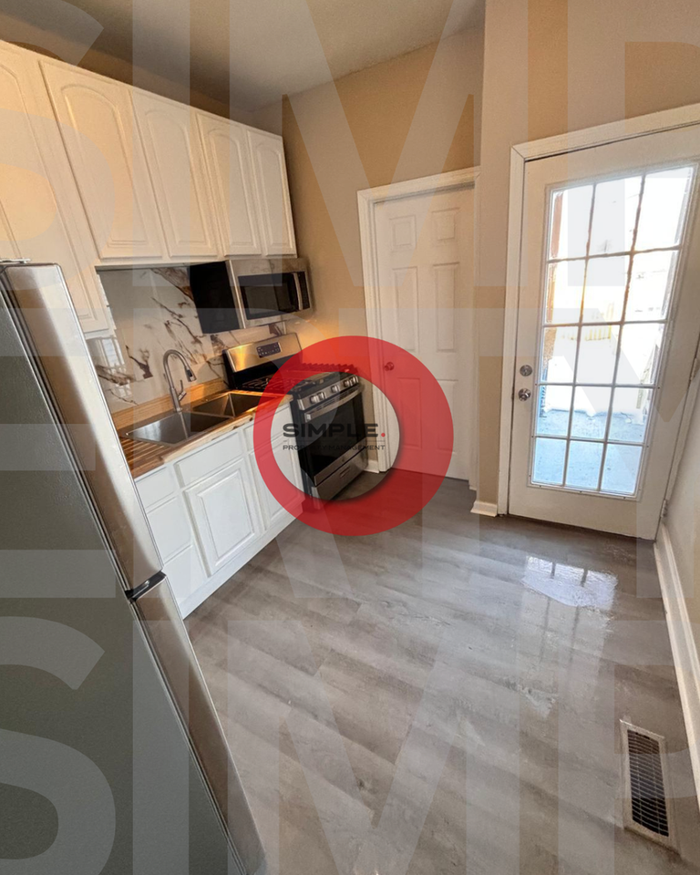 535 N Front St - Photo 2 of 15