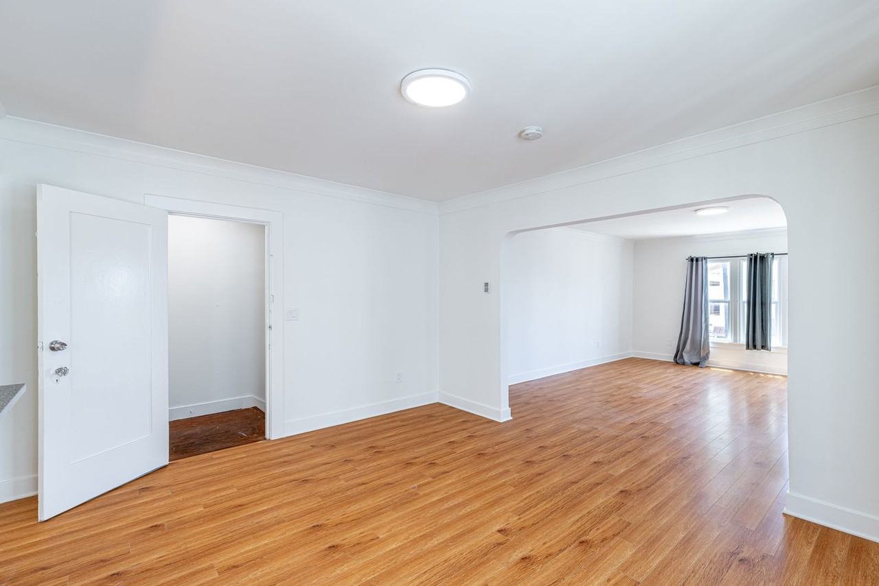 232 New Hampshire - Photo 3 of 22