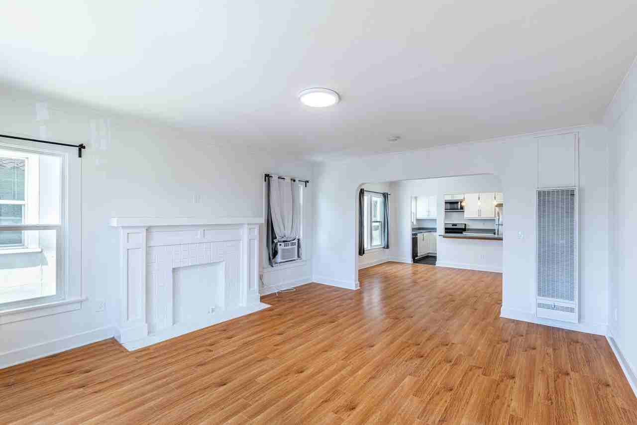 232 New Hampshire - Photo 5 of 22