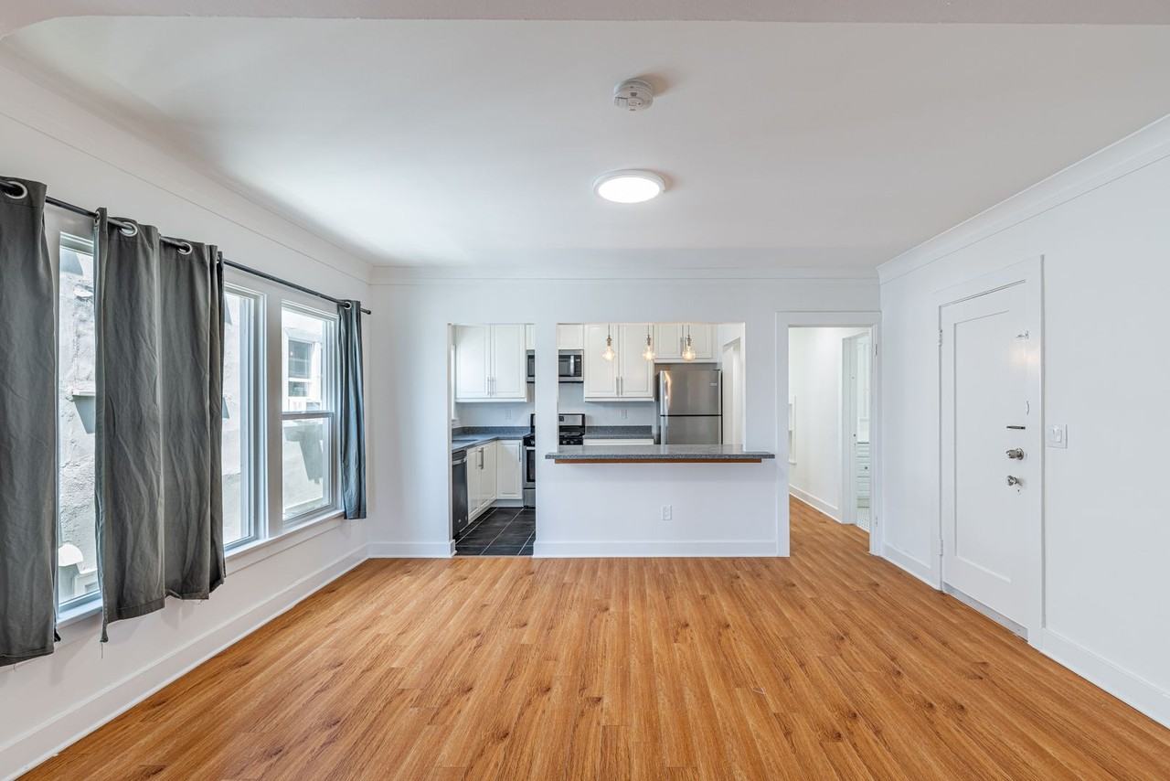 232 New Hampshire - Photo 7 of 22