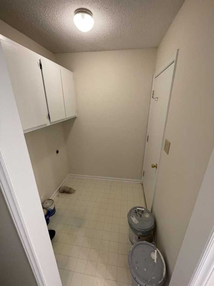 210 S Hollybrook Rd #5 - Photo 6 of 15