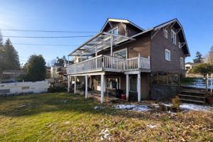 featured image of 3701 Rockefeller Ave