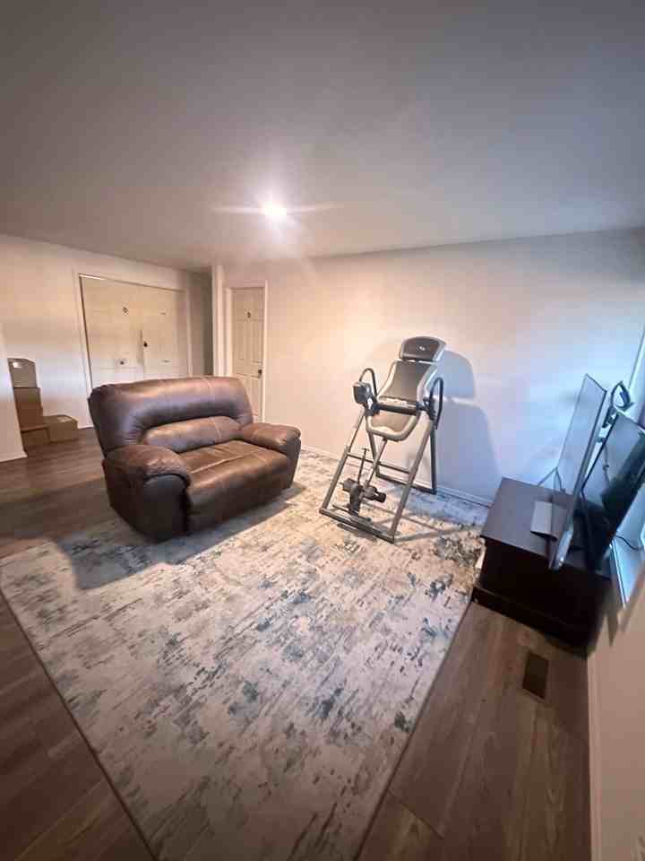 Creswell - Photo 4 of 11