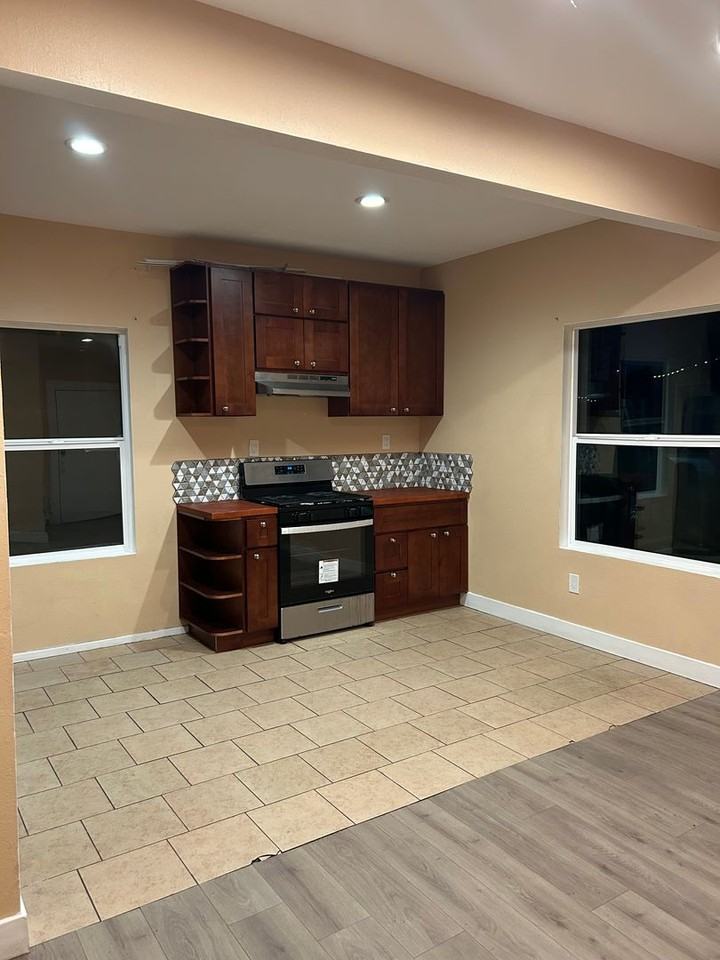 Sicard - Photo 2 of 6