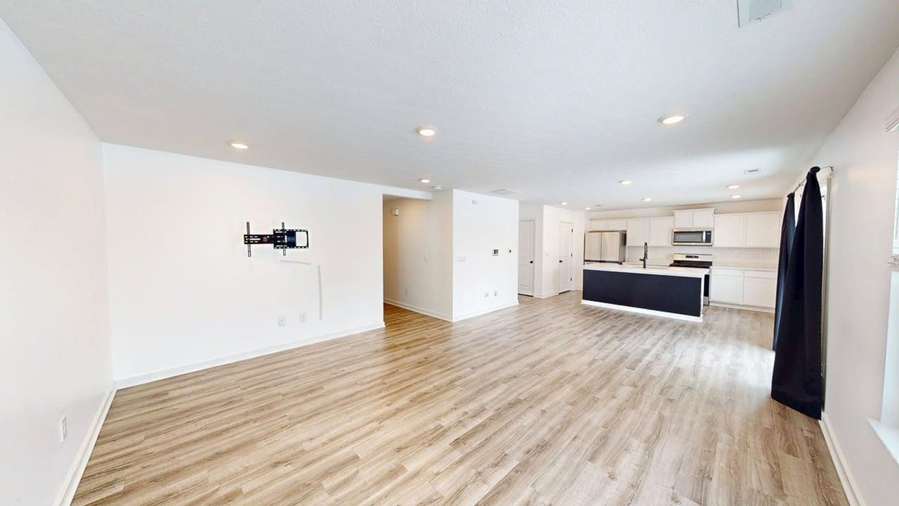 3829 Genteel Dr - Photo 5 of 31