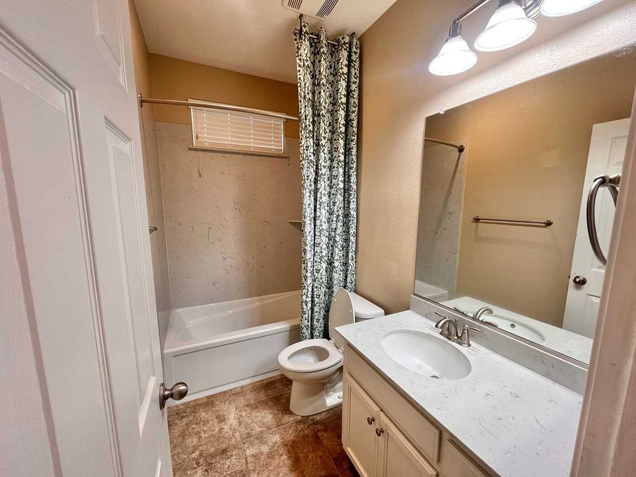 1557 Mayweed Dr - Photo 6 of 29