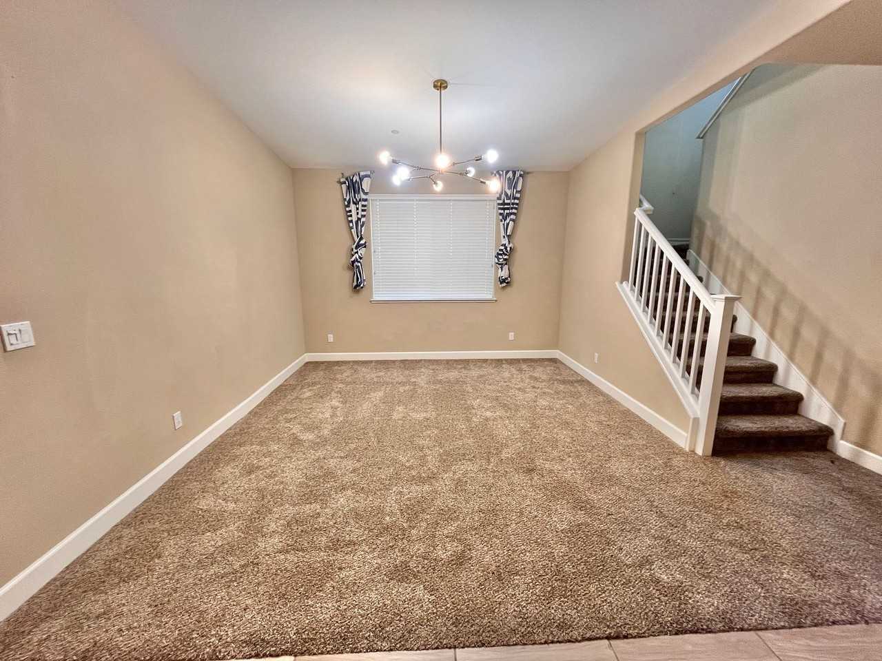 1557 Mayweed Dr - Photo 7 of 29