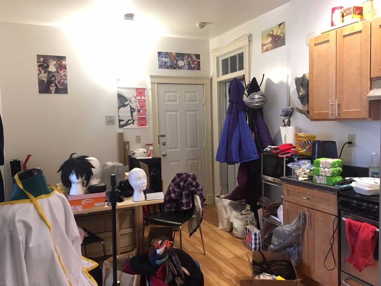 837 Beacon St - Photo 4 of 8