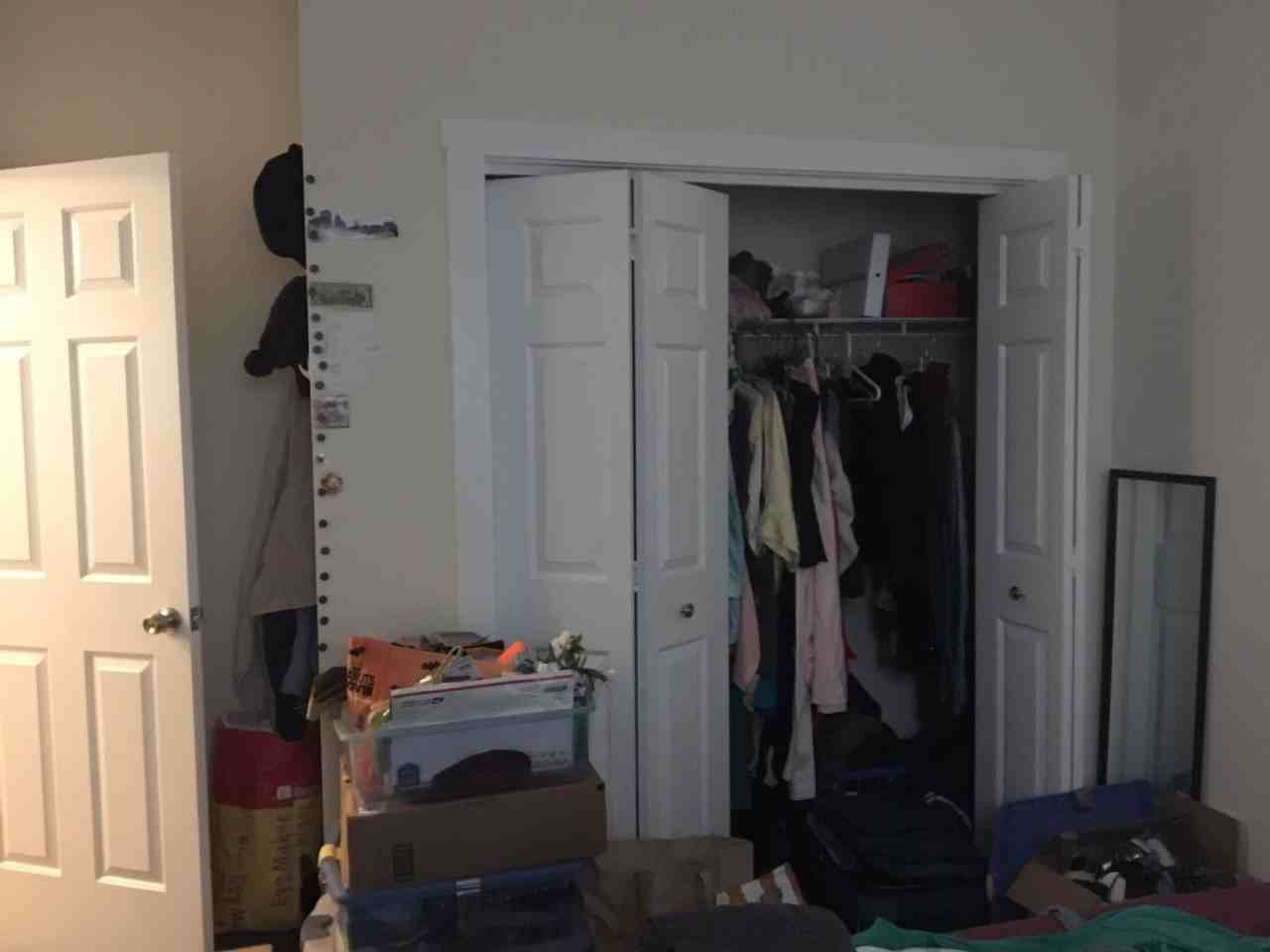 837 Beacon St - Photo 5 of 8